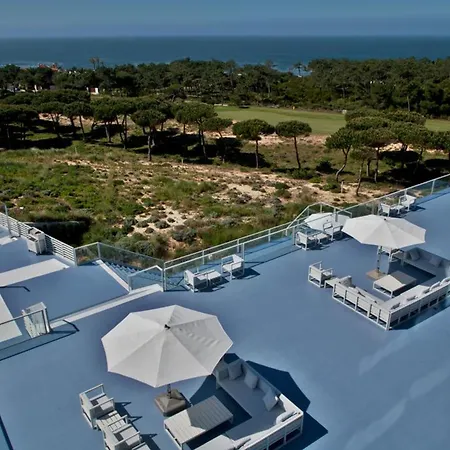 The Oitavos